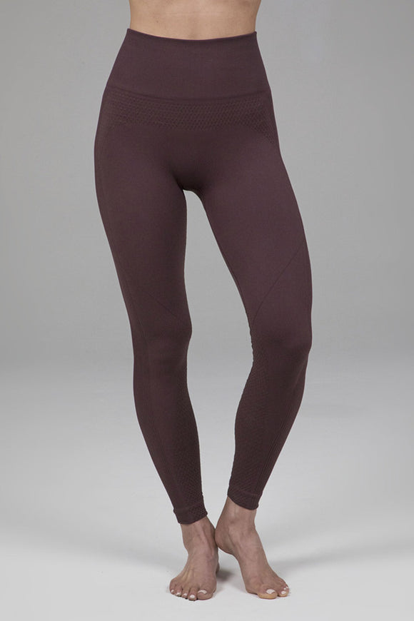 Kathryn Seamless Yoga Legging by Kira Grace